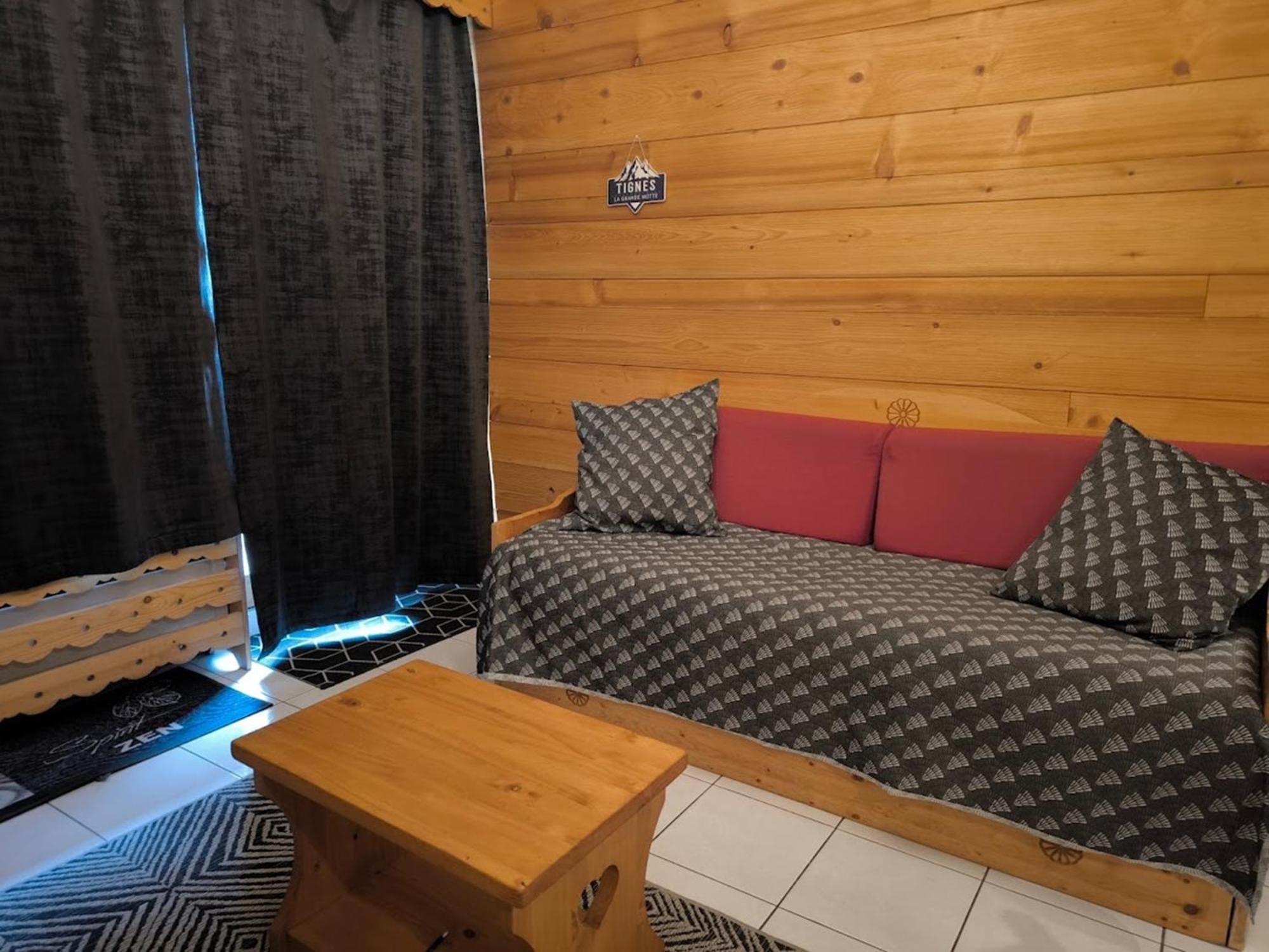 Апартаменты Duplex A La Moutiere Тинь Экстерьер фото